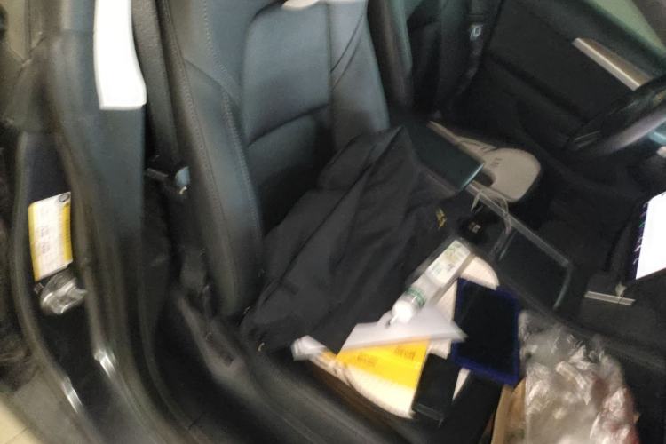 Used Tesla Model 3 2022 Rear-Wheel-Drive Version Right Front Seat