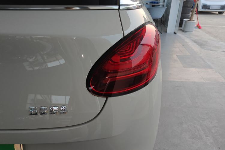 Used Wuling Bingo 2024 333 km Enjoyment Version Right Rear Taillight
