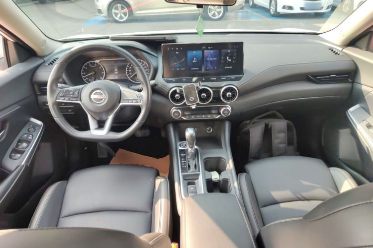 Used Nissan Sylphy 2023 1.6L CVT Enjoyment Edition Center Console