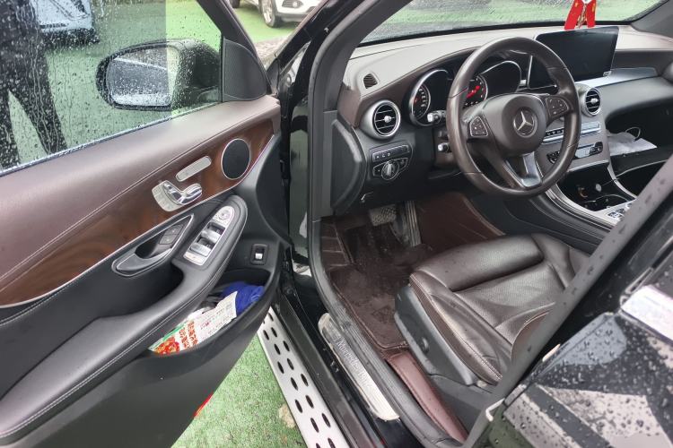 Used Mercedes-Benz GLC 2018 Refreshed GLC 300 4MATIC Dynamic Edition
