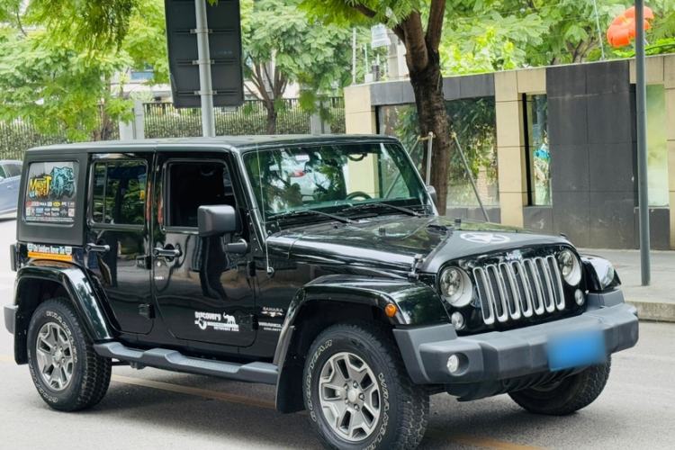 Used Jeep Wrangler 2017 3.0L Sahara Four-Door Comfort Edition