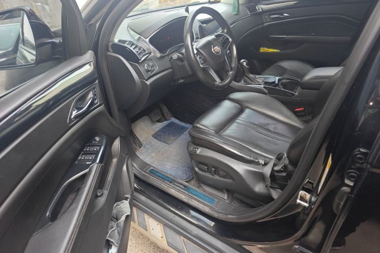 Used Cadillac SRX 2015 3.0L Elite Model Driver Seat