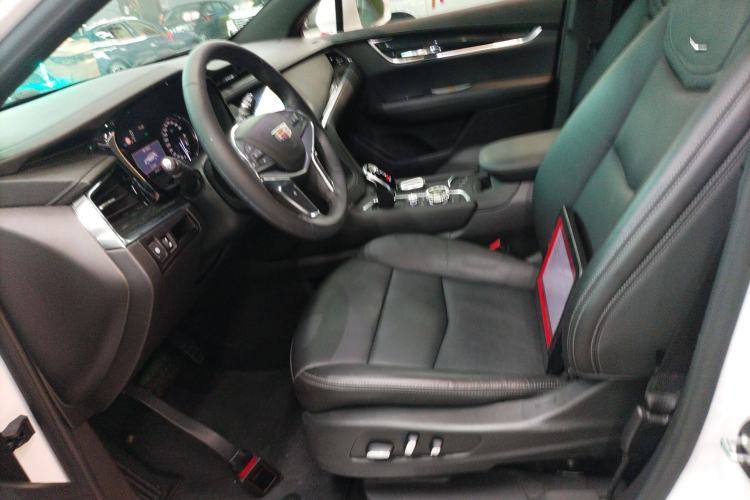 Used Cadillac XT5 2020 28T Luxury Version