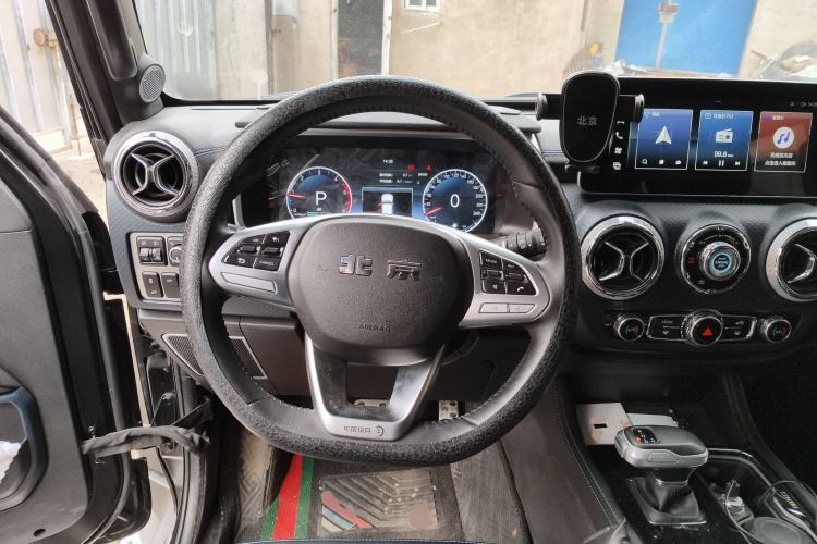 Used BAIC Off-Road BJ40 2023 2.0D Automatic Four-Wheel Drive Blade Hero Edition Adventurer Type (with Front and Rear Electronic Locks)