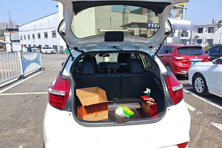 Used Toyota YARiS L Zhi Xuan 2016 Revised 1.5E CVT Charming Edition
