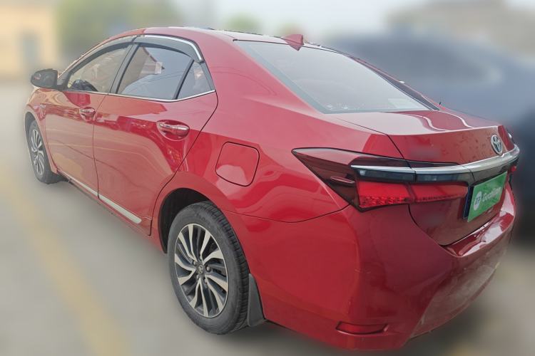 Used Toyota Corolla 2017 Revised Dual-Engine 1.8L E-CVT Elite Edition
