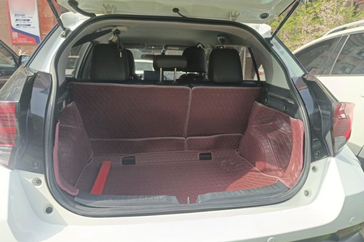 Used Toyota YARiS L Zhi Xuan 2021 X-Trail 1.5L CVT Luxury Edition Trunk