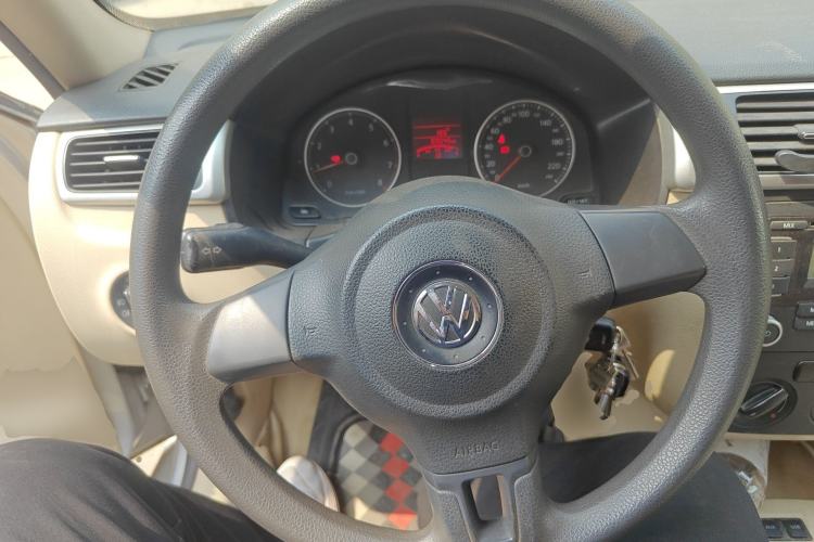 Used Volkswagen Bora 2011 1.6L Manual Fashion Edition Steering Wheel