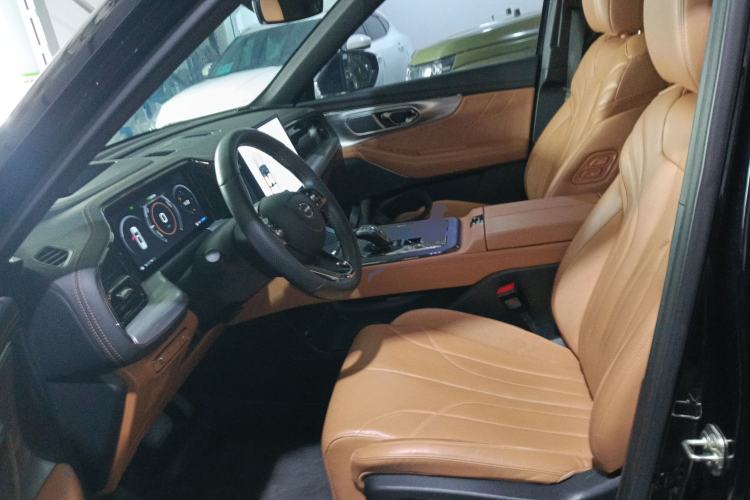 Used GAC Trumpchi ES9 2024 PHEV with 143 km Max