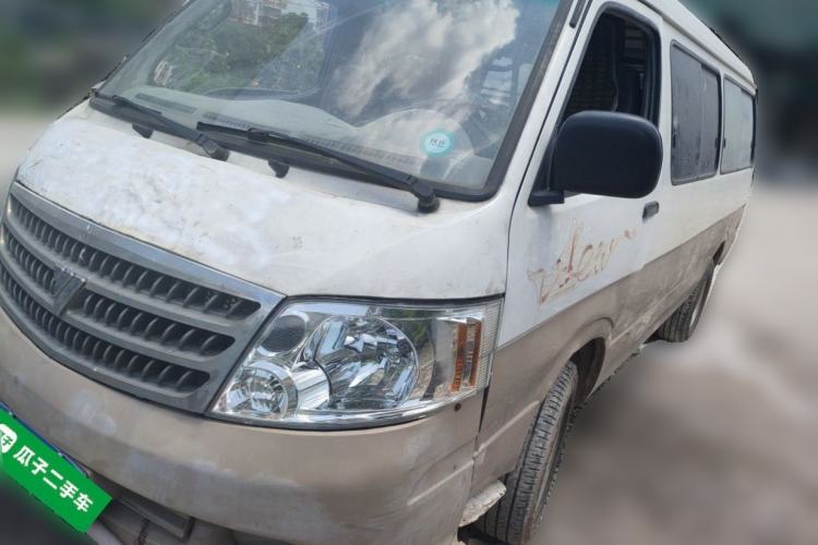 Used Foton Scenic 2014 2.5T Express Standard Long-Wheelbase Low-Roof Version with 4J25TC Engine