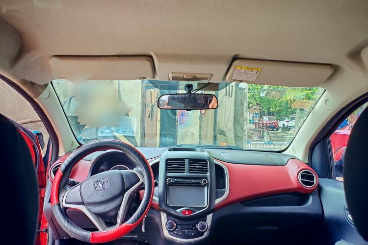 Used CHANGAN Benni 2015 1.4L IMT Luxury Version China IV Standard