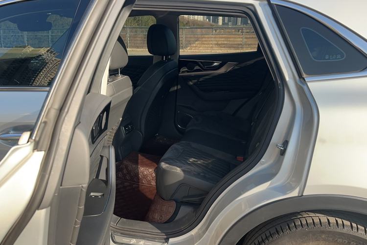 Used Hongqi HS5 2022 Revised Version 2.0T Smart Connect Flagship Edition
