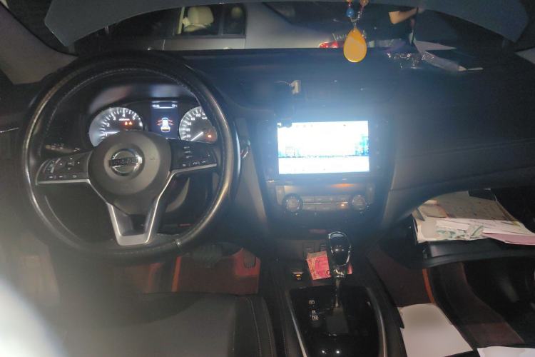 Used Nissan X-Trail 2021 2.0L CVT 2WD XL ITS Comfort Commemorative Edition Center Console