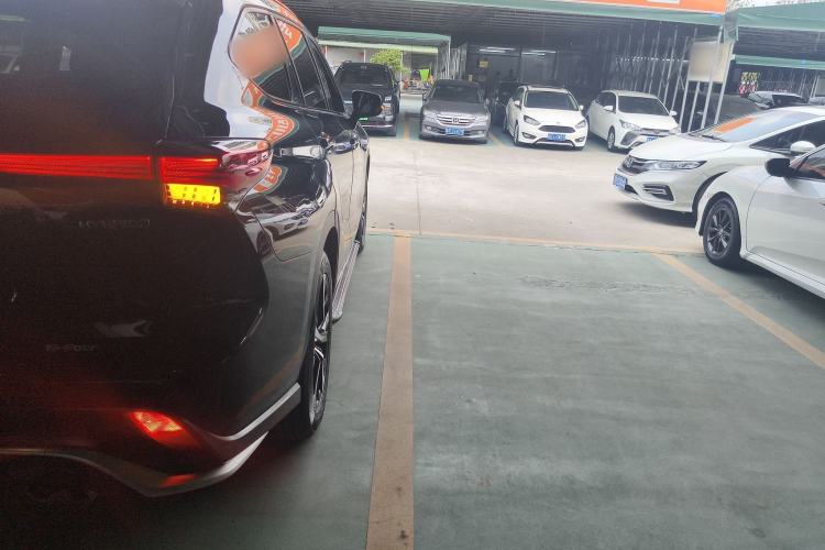 Used Toyota Crown Kluger 2023 2.5L HEV Four-Wheel Drive Prestige Edition Exterior 3