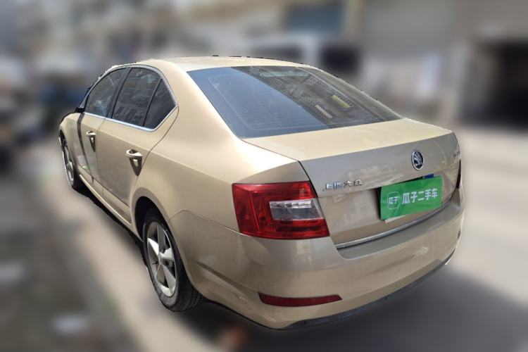 Used Skoda Octavia 2015 1.6L Manual Yijun Edition
