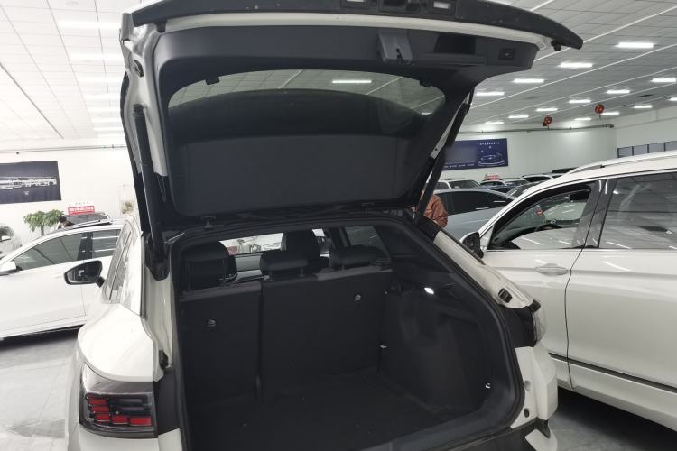 Used Volkswagen ID.4 CROZZ 2022 Long-Range Lite PRO Edition Trunk