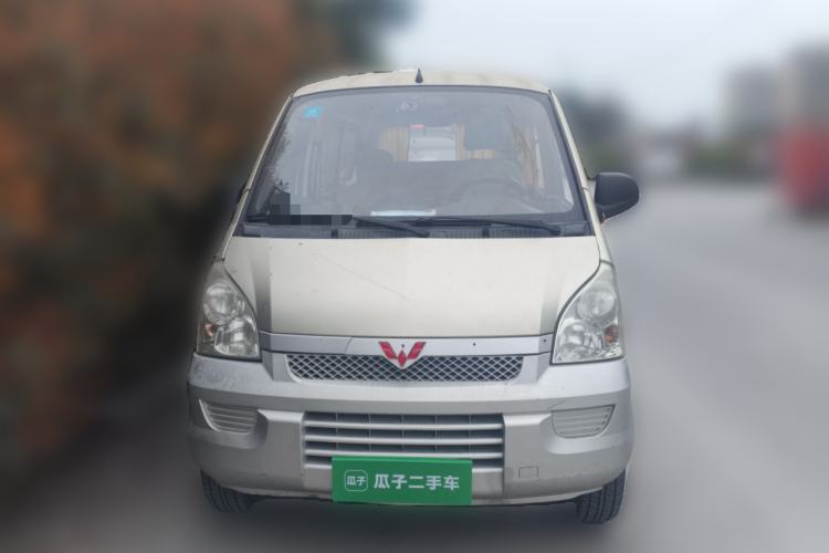 Used Wuling Rongguang 2011 1.2L Base Version