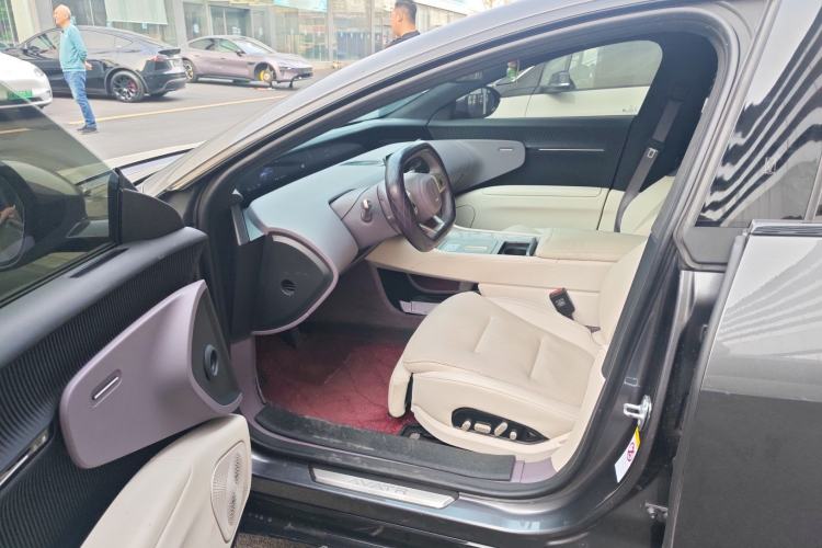 Used Avatr 12 2024 700 Three-Laser Rear-Wheel Drive Luxury Edition
