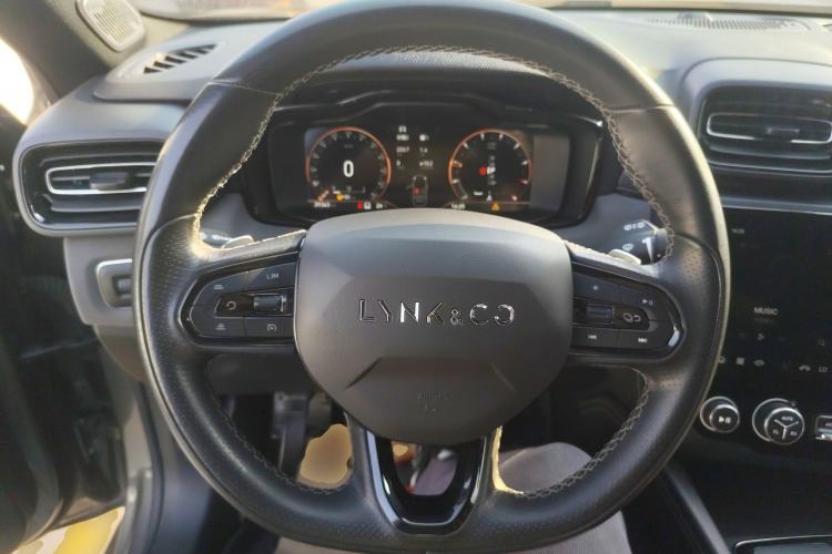 Used Lynk & Co 02 Hatchback 2022 2.0TD Pro