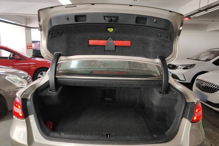 Used Geely Auto Emgrand GT 2016 2.4L Comfort Version Trunk