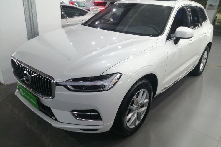 Used Volvo XC60 2021 T5 4x4 Smart Luxury Edition