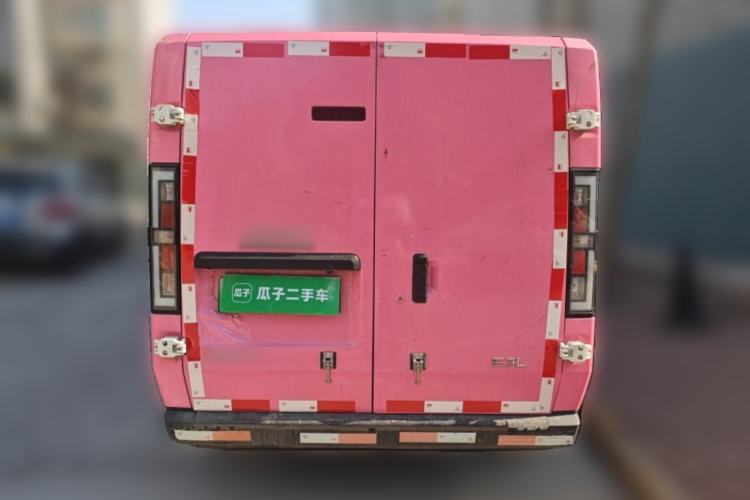 Used SRM New Energy E3L 2024 Custom Luxury Model Rear