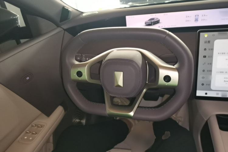 Used Avatr 06 2025 Pro Range-Extended Edition Steering Wheel