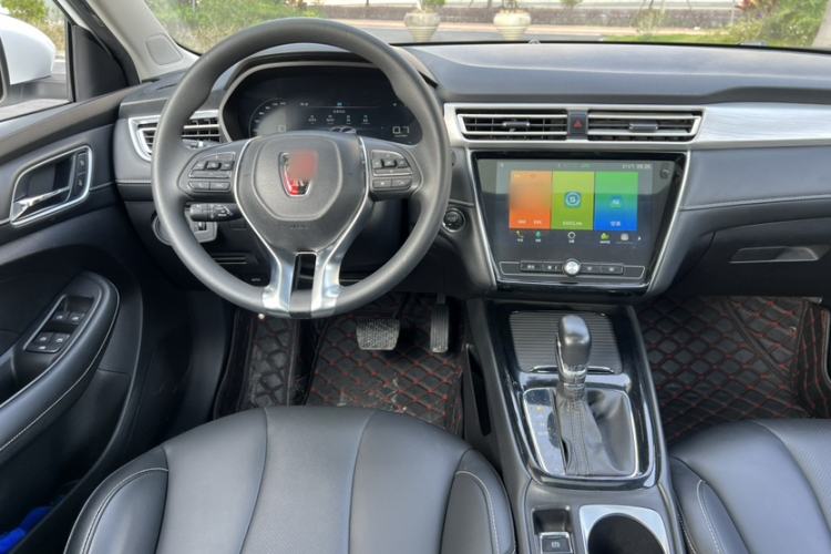 Used Roewe i5 2020 1.5L Automatic 4G Connect Luxury Flagship Edition Interior 9