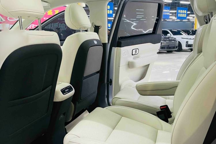 Used Leapmotor C16 2024 Range-Extended 200 Luxury Edition