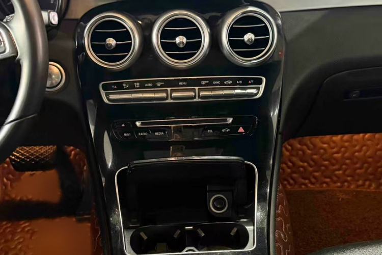 Used Mercedes-Benz GLC 2016 GLC 200 4MATIC
