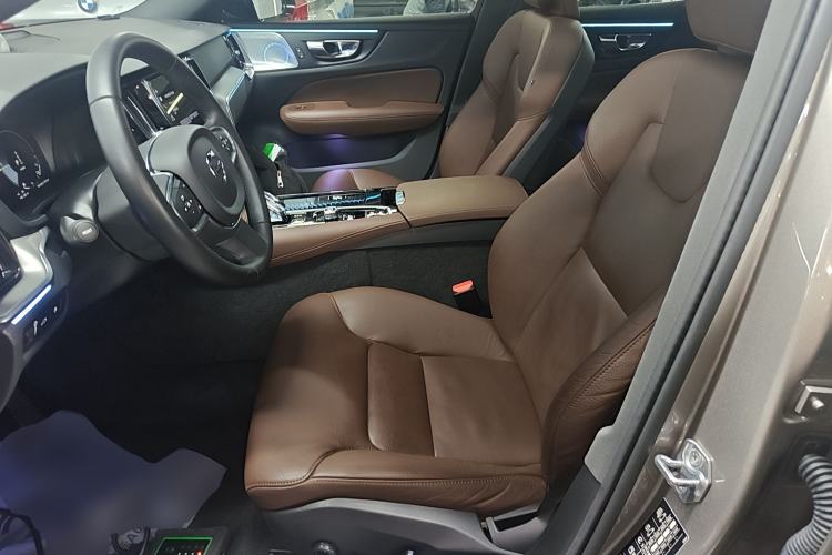 Used Volvo S60 New Energy 2020 T8 e-Drive Hybrid All-Wheel Drive Smart Luxury Edition Left Front Seat