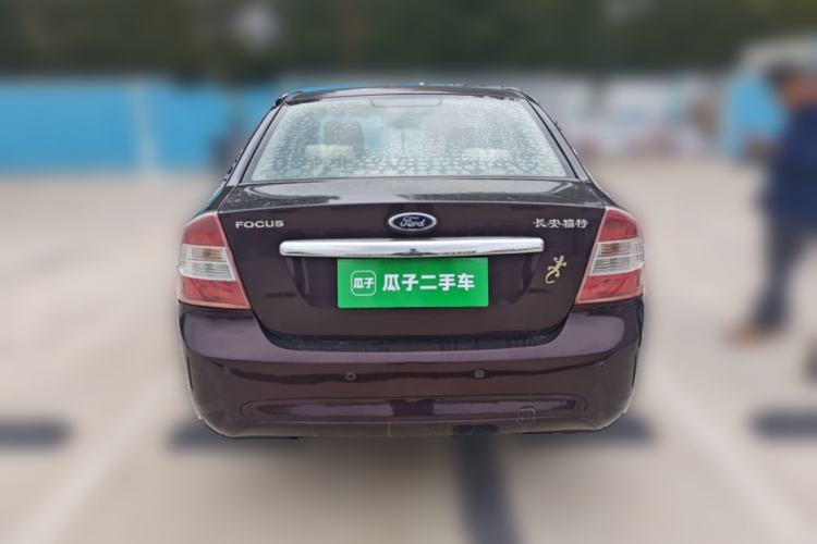 Used Ford Focus 2013 Sedan Classic 1.8L Manual Base Model