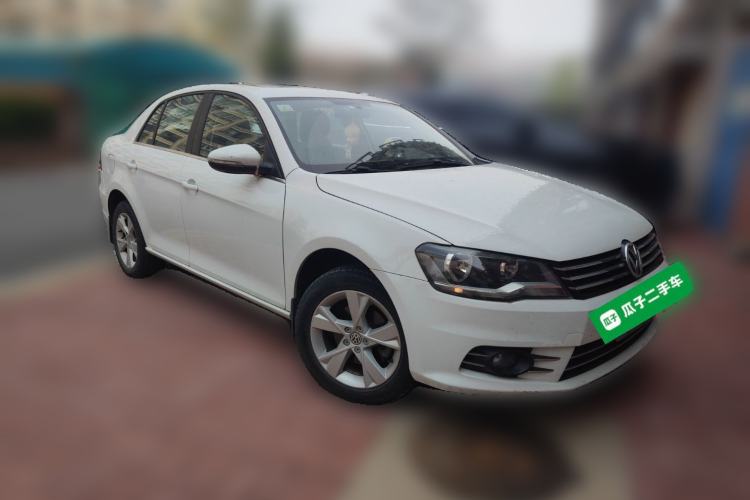 Used Volkswagen Bora 2014 1.4 TSI Manual Comfort Model Front Right 45 Deg