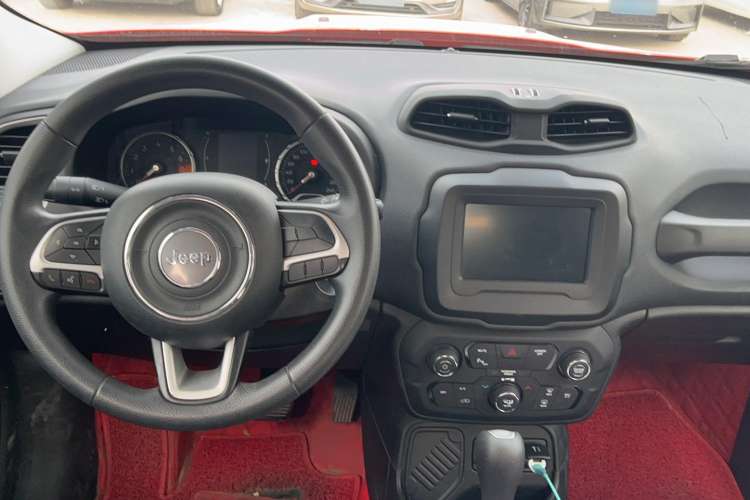 Used Jeep Renegade 2019 220T Automatic Standard Edition