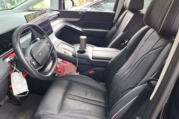Used XPeng X9 2024 702 Ultra-Long Range Max Left Front Seat