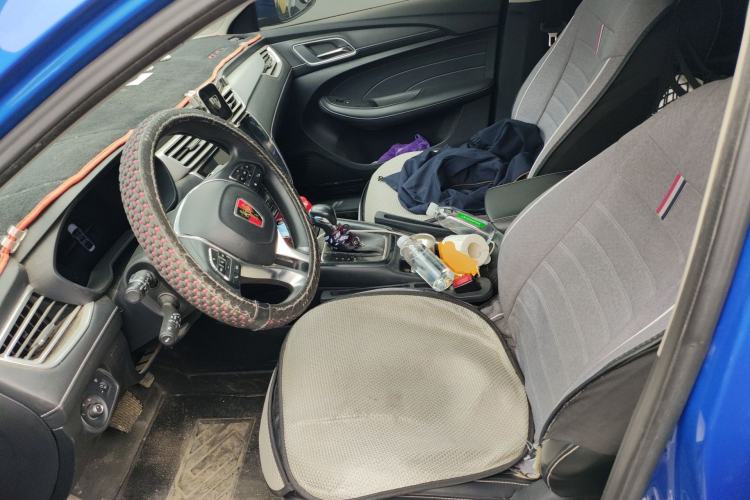 Used Roewe i5 2020 1.5L Automatic 4G Connect Luxury Flagship Edition
