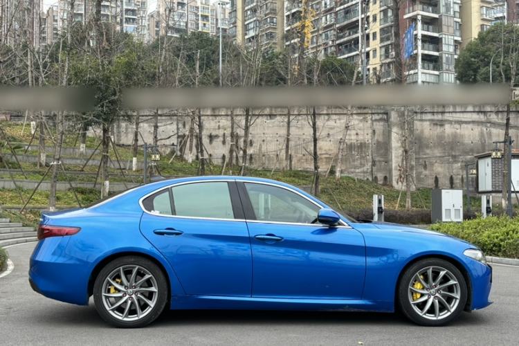 Used Alfa Romeo Giulia 2017 2.0T 280HP Luxury Edition