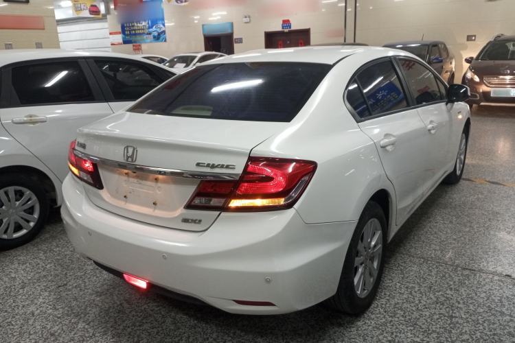 Used Honda Civic 2016 1.8L Automatic Comfort Version
