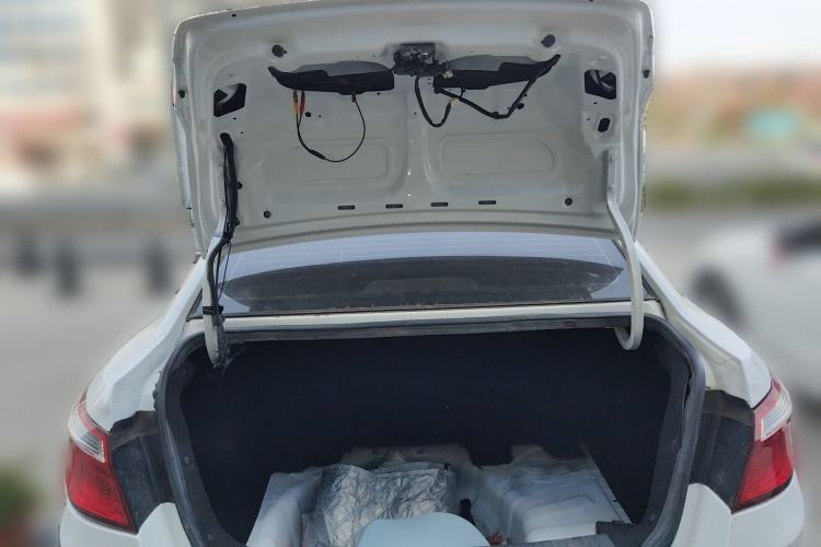 Used CHANGAN Eado New Energy 2018 EV300 Enjoyment Model Trunk