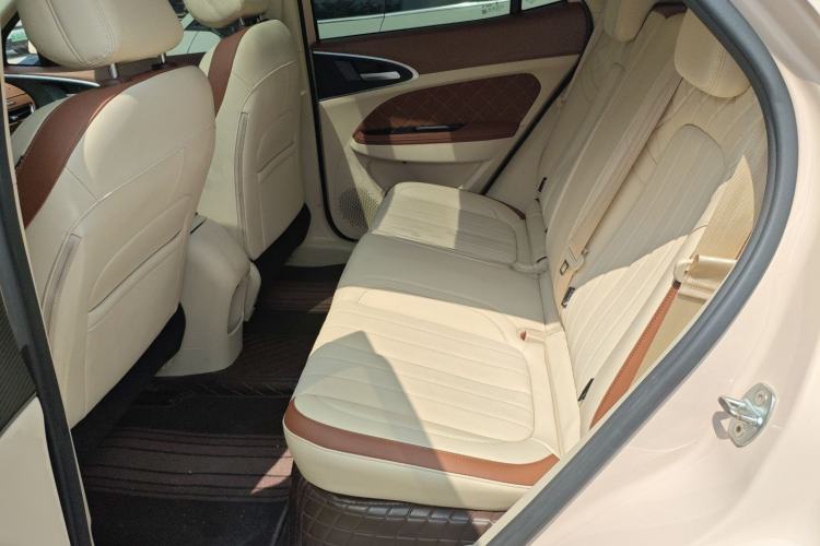 Used ORA Good Cat 2024 401 km Luxury Version Left Rear Seat