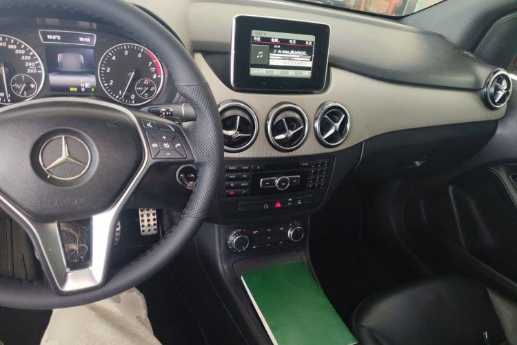 Used Mercedes-Benz B-Class 2012 B 200
