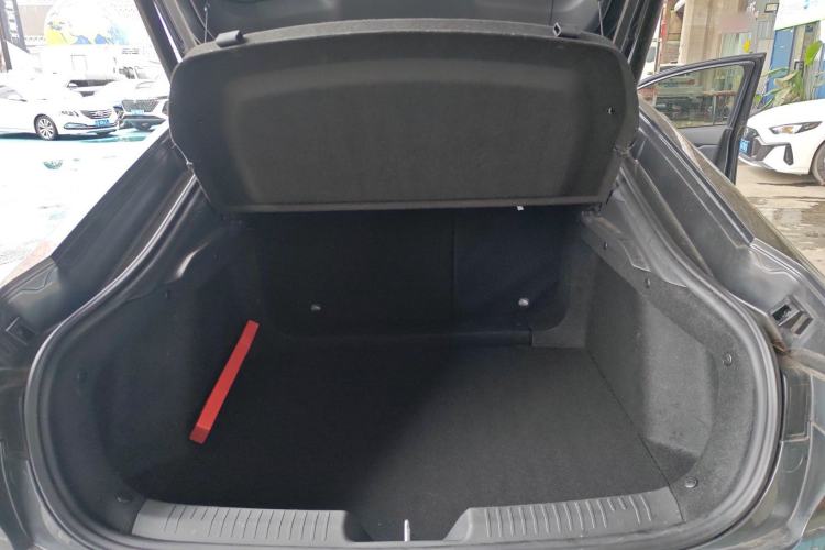 Used CHANGAN UNI-V 2022 1.5T Prestige Version
