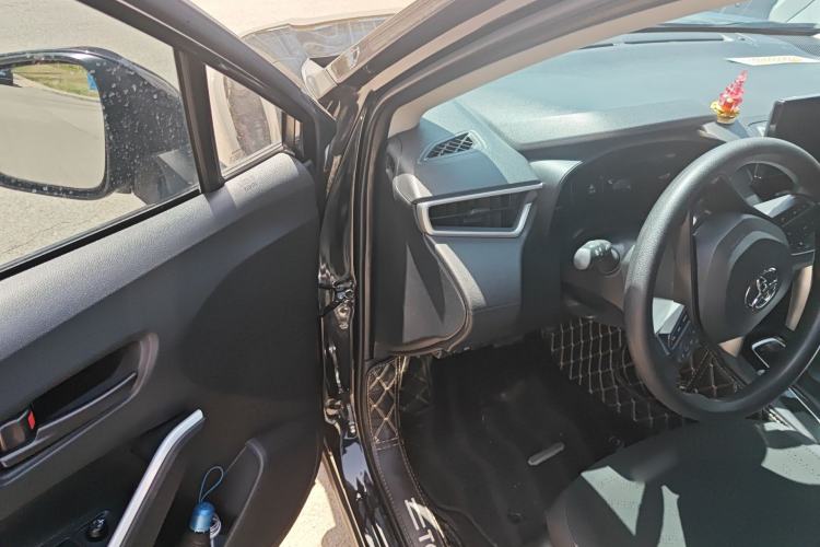 Used Toyota Corolla Cross 2023 2.0L Pioneer Edition Driver Seat