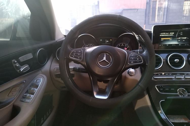 Used Mercedes-Benz C-Class 2015 Facelift C 200 L