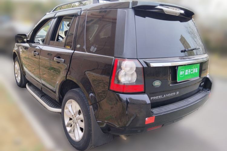 Used Land Rover Freelander 2 2011 2.2T SD4 SE Diesel Edition Rear Left 45 Deg