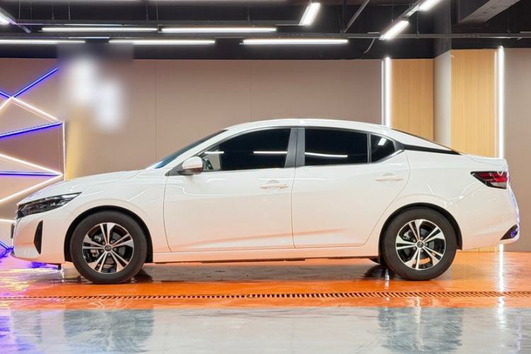 Used Nissan Sylphy 2023 Revised 1.6L CVT Enjoyment Edition Exterior 1