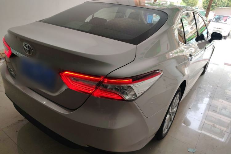 Used Toyota Camry 2018 2.0G Luxury Edition Rear Right 45 Deg