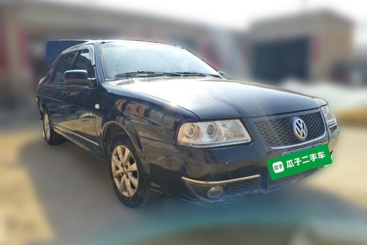 Used Volkswagen Santana Vista 2008 1.8L Manual Sishang Model Front Right 45 Deg