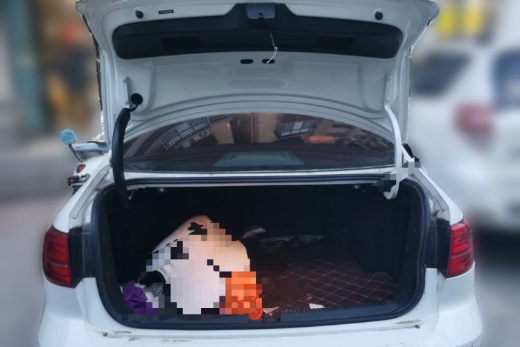 Used Volkswagen Sagitar 2015 230TSI Automatic Luxury Model Trunk