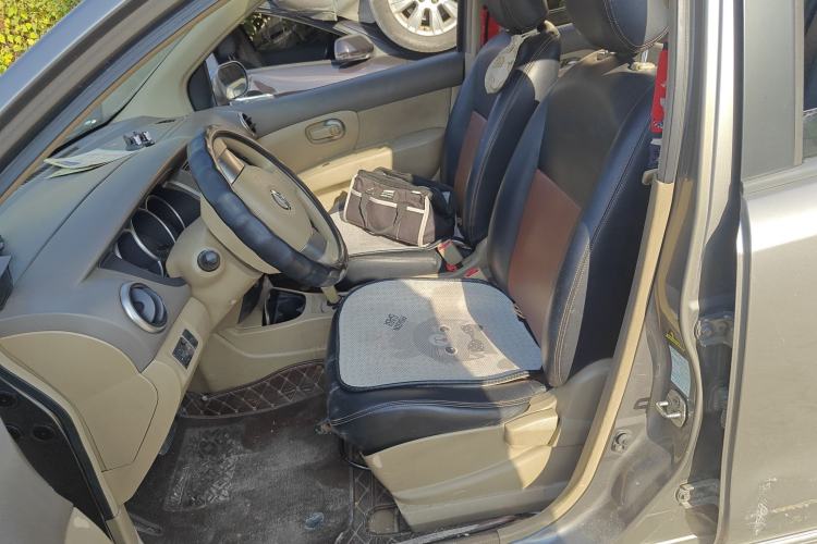 Used Nissan Geniss 2008 1.8L Manual Comfort Model Left Front Seat